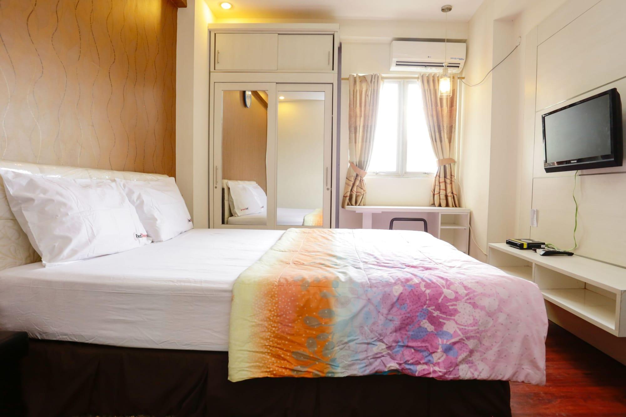 Redliving Apartemen The Suites Metro - Mary Tower E บันดุง ภายนอก รูปภาพ