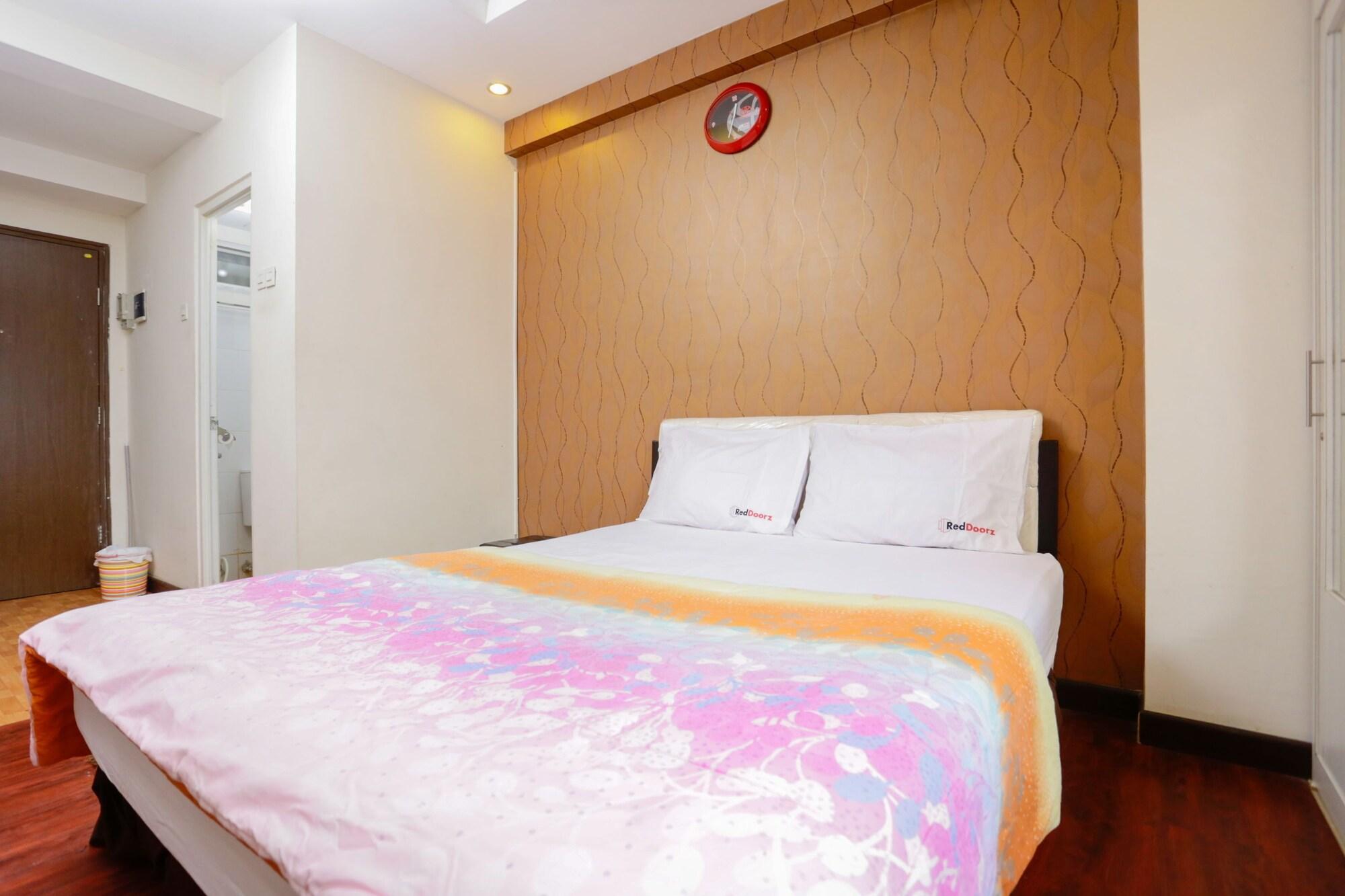 Redliving Apartemen The Suites Metro - Mary Tower E บันดุง ภายนอก รูปภาพ